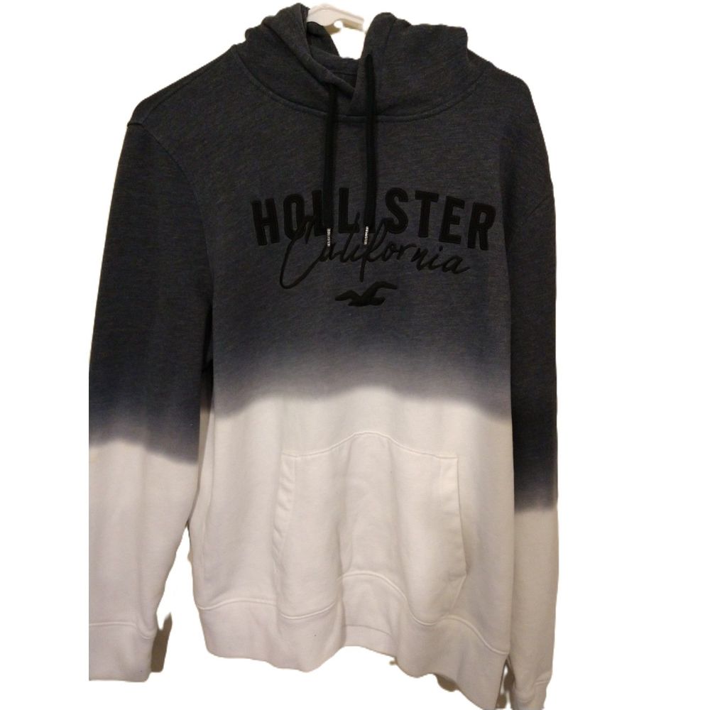 Men's hoodie pullover large Hollister California.